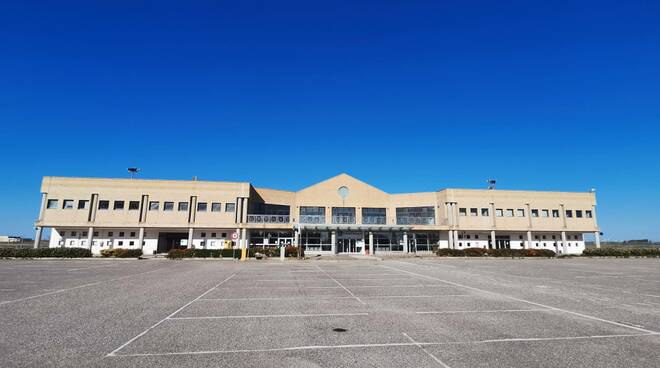 aeroporto crotone