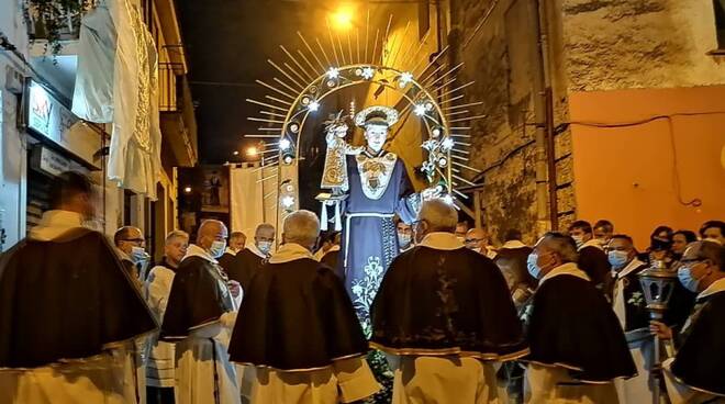 processione sant'antonio film