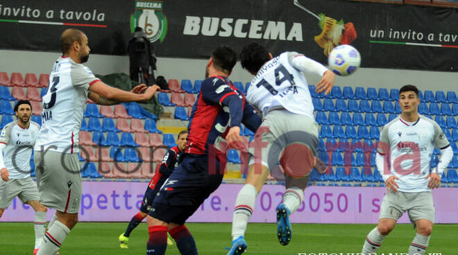 Crotone vs Bologna serieA calcio