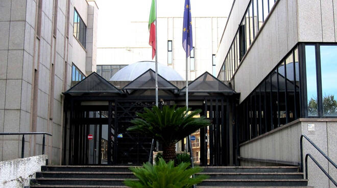 tribunale minorenni catanzaro