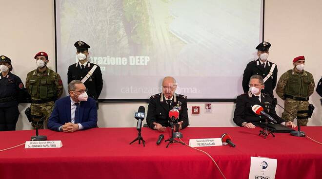 operazione deep catanzaro