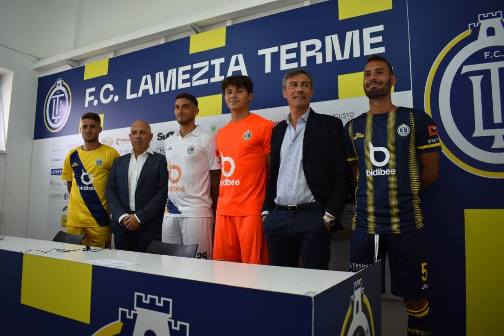 Presentazione maglia Lamezia 