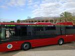 Autobus Multiservizi rossi