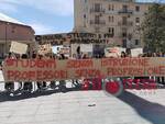 protesta studenti per chiusura salesiani soverato